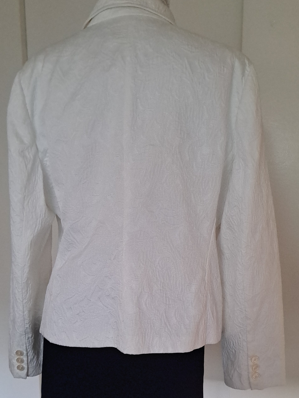 Liz Claiborne Cream Textured Blazer Jacket - Picture 3 of 10